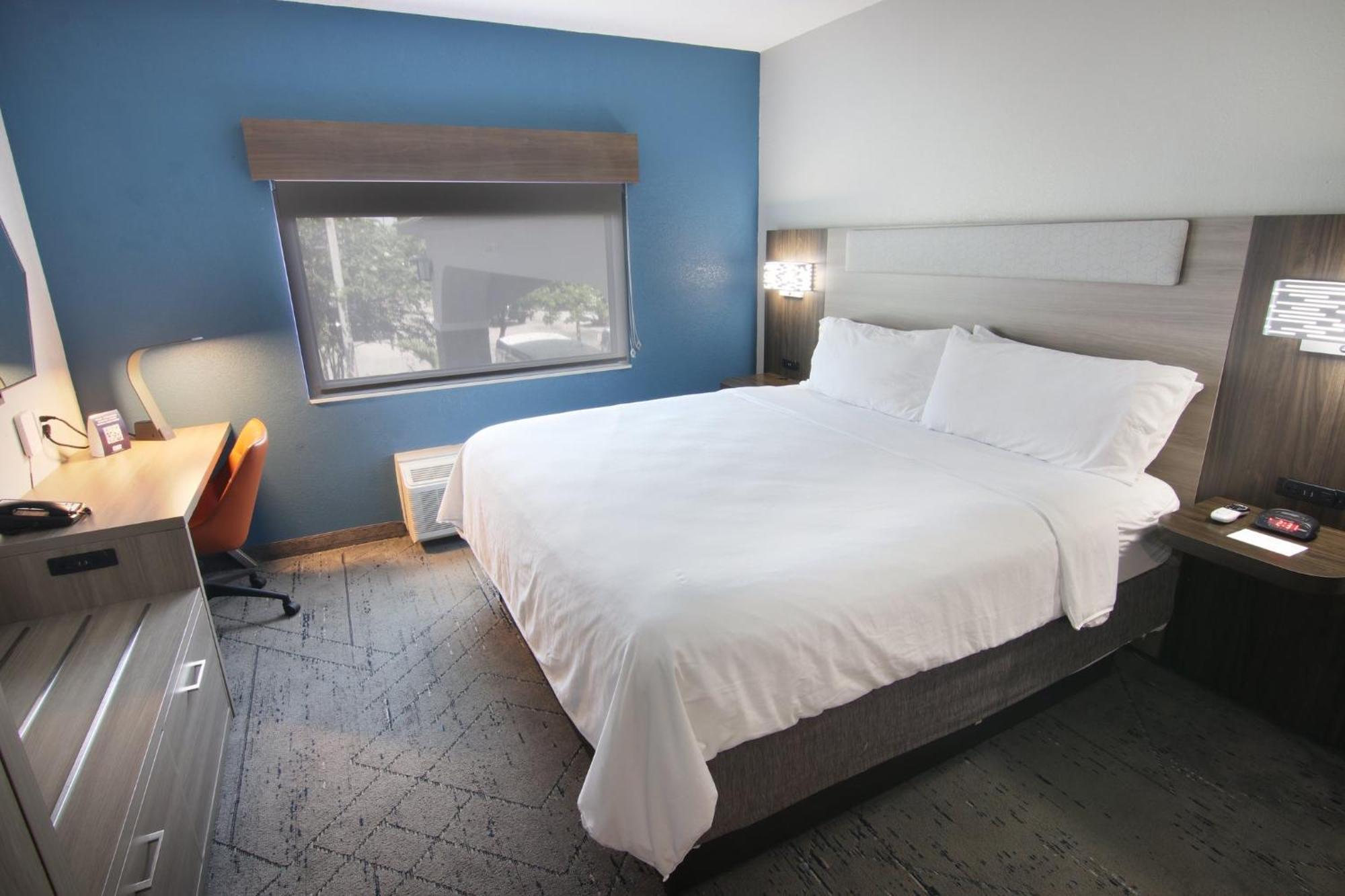 Holiday Inn Express And Suites Fort Lauderdale Airport West By Ihg Дейви Экстерьер фото